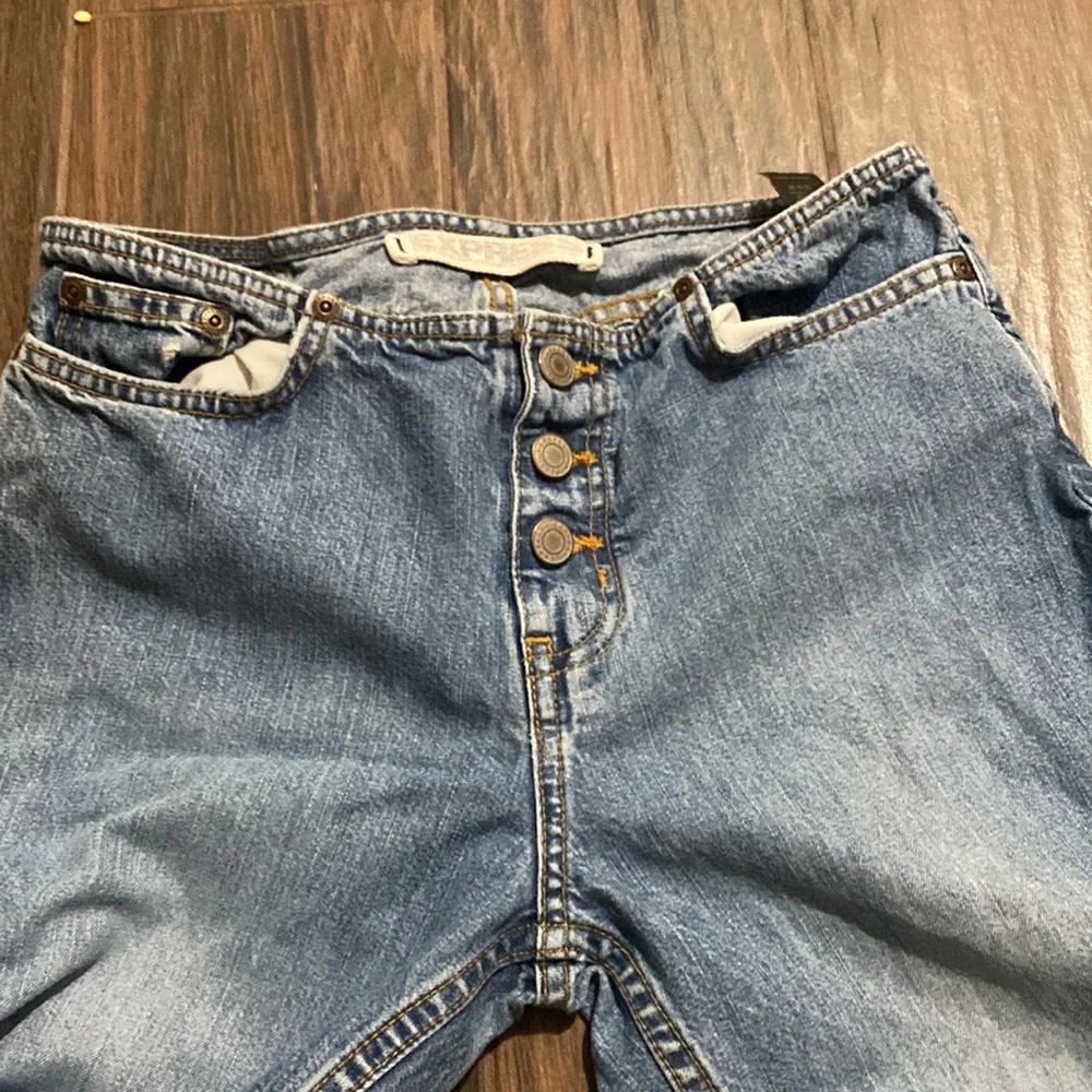 Express Hispter light wash flare jeans vintage 3/4